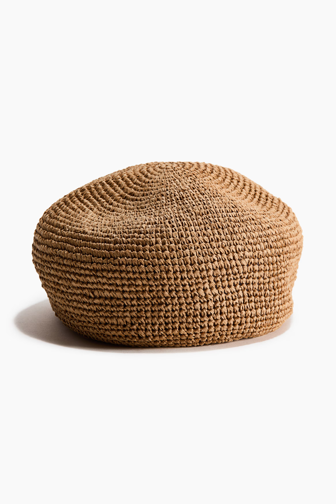 Slaměný baret, H&M, 739 Kč 