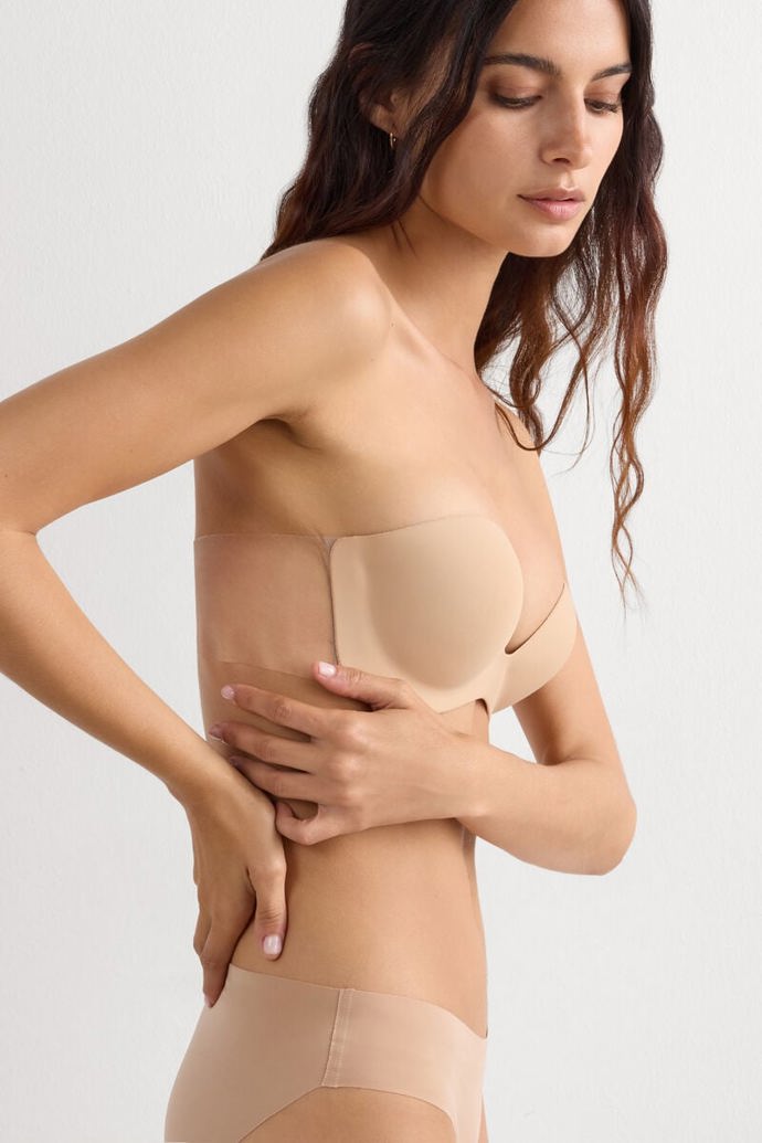 Samodržící podprsenka Intimissimi, 849 Kč