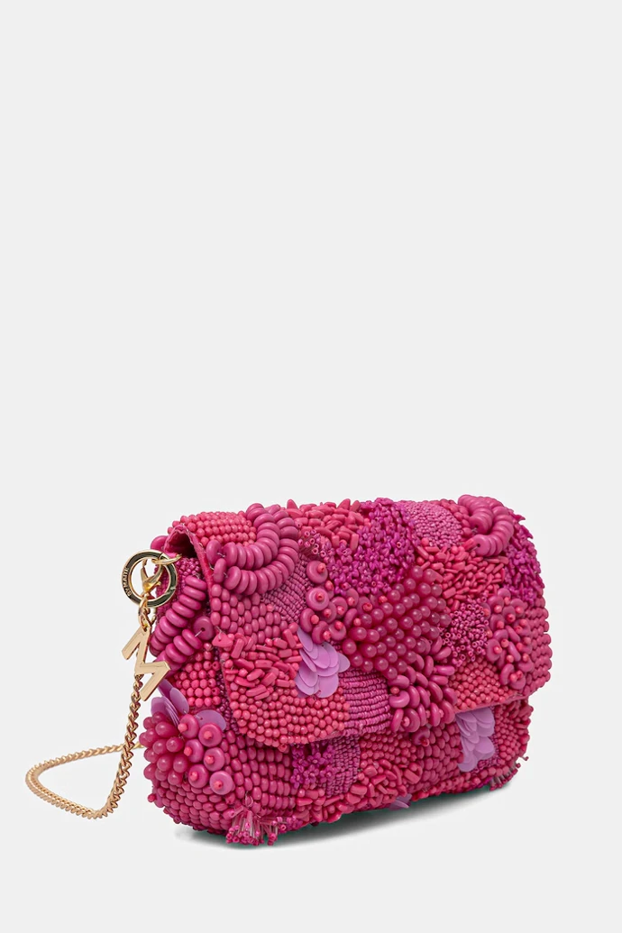 Korálková cross body kabelka Lola Casademut, 3 699 Kč, prodává Answear