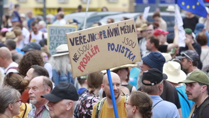 FOTO: Boj za veřejnoprávní média.