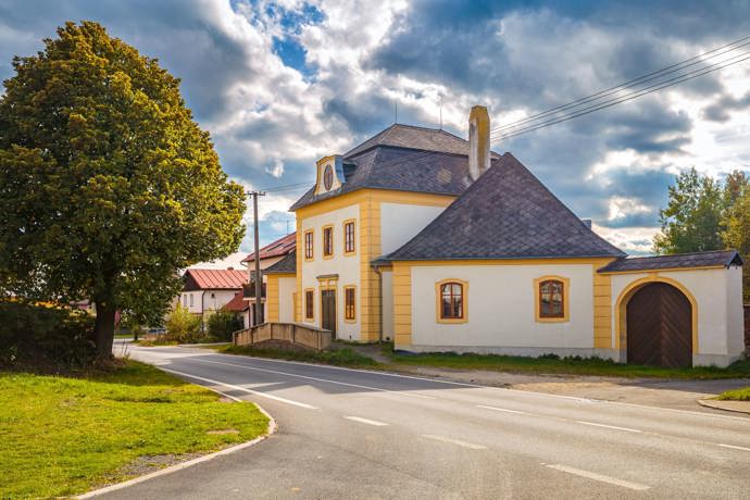 Pěší putování plné symbolů a mystiky: Stezka, která ukazuje kouzlo barokních památek geniálního architekta Jana Blažeje Santiniho-Aichela Pěší putování plné symbolů a mystiky: Stezka, která ukazuje kouzlo barokních památek geniálního architekta Jana Blažeje Santiniho-Aichela