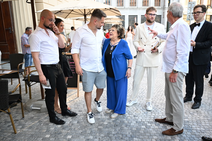 Jiřina Bohdalová se svým vnukem Vojtěchem Stašem.