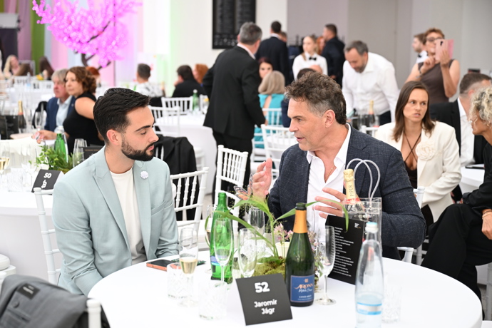 Prestižní brněnská módní show Fashion Night Brno přilákala desítky VIP hostů.