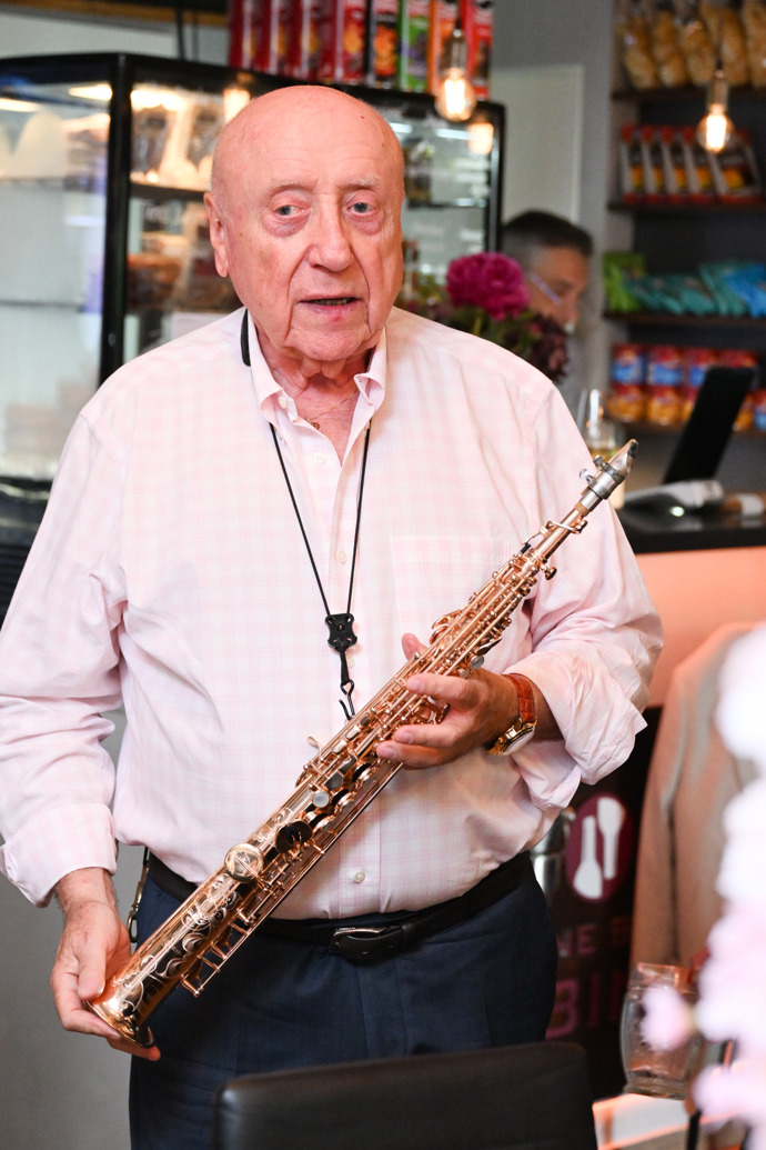 Saxofonista Felix Slováček.
