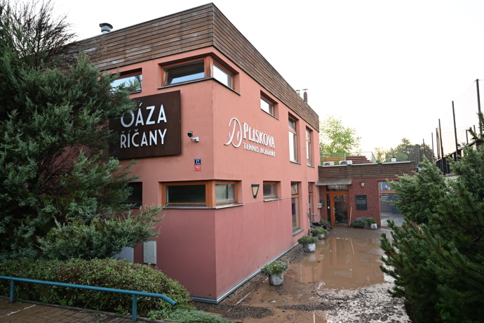 Bahno úplně všude.