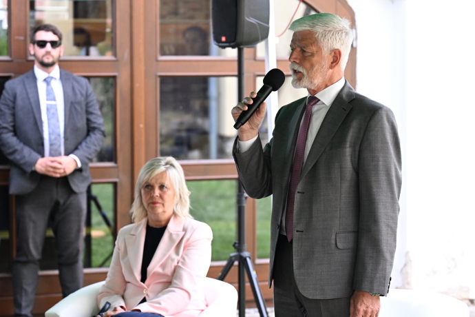 Petr Pavel a Eva Pavlová odpovídali na dotazy.
