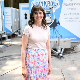Sarah Haváčová podporuje Ukrajinu.