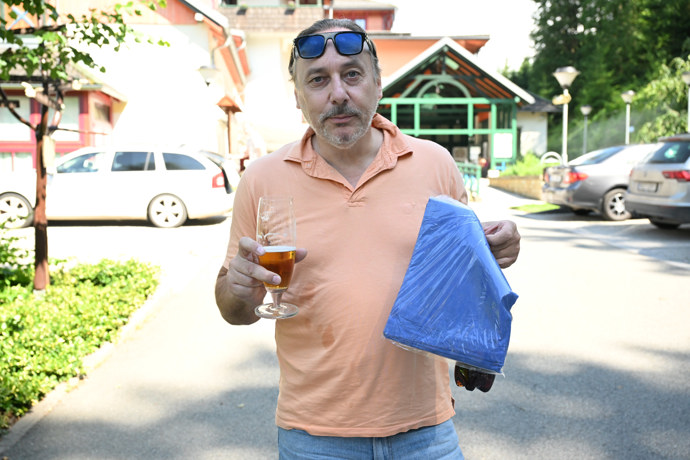 Marian Vojtko si dal hned pivo.