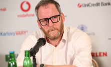 Šílené vyjednávání s Dustinem Hoffmanem či překvapivá reakce Eisenbergera. Zákulisí festivalu ve Varech 