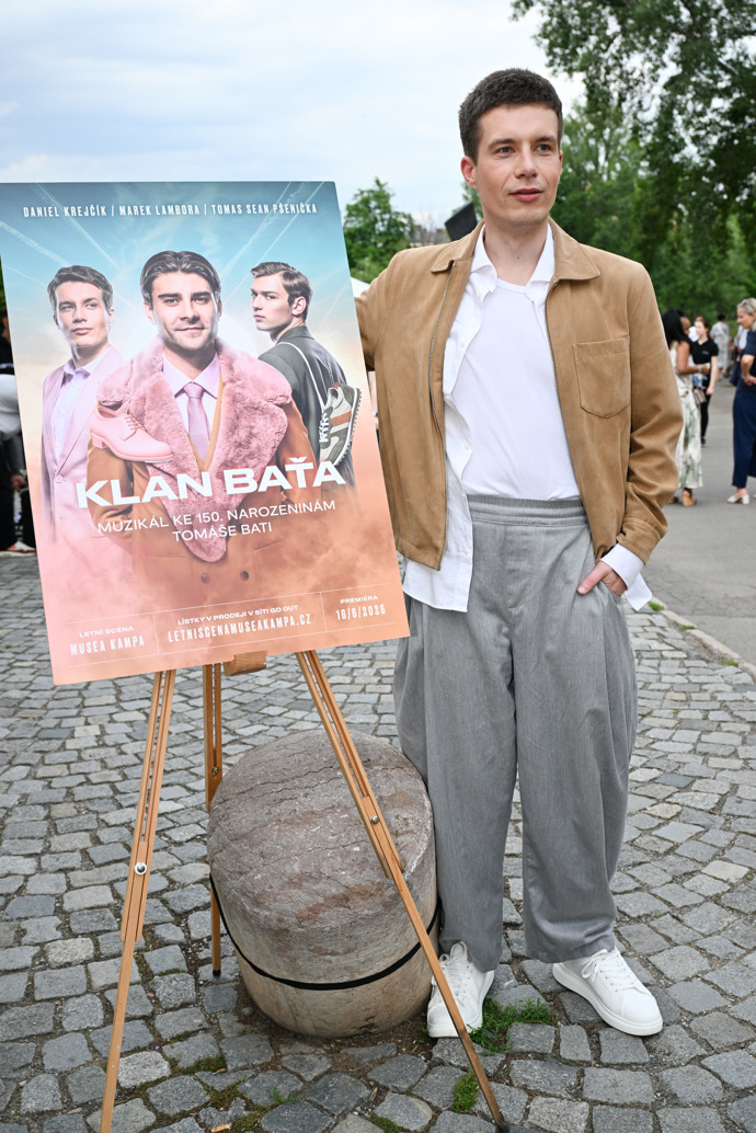Daniel Krejčík hraje v muzikálu Klan Baťa.