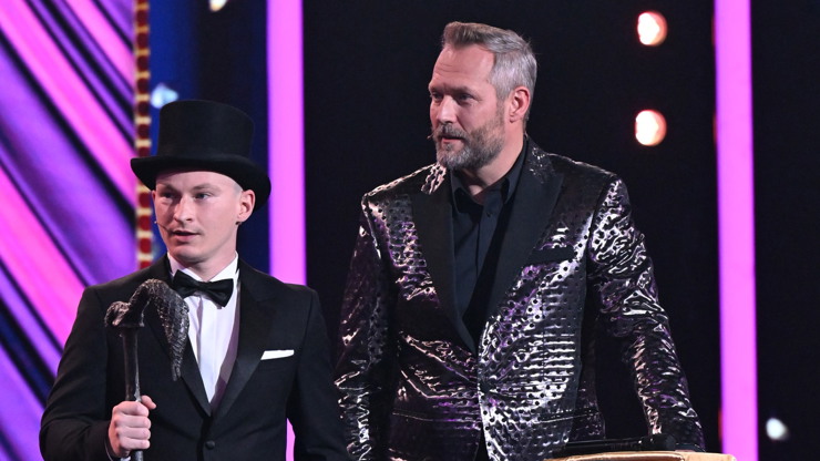 Martin Mikyska a Ondřej Novotný předali jednu z cen.
