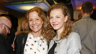 Zpěvačka Lenny si prošla šikanou kvůli kudrnatým vlasům i bačkorám: Děti se vysmívaly mým českým návykům