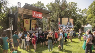 Apetit Piknik láká na hvězdy české gastronomie: Své umění předvedou šéfkuchaři Marek Raditsch a Filip Sajler Apetit Piknik láká na hvězdy české gastronomie: Své umění předvedou šéfkuchaři Marek Raditsch a Filip Sajler
