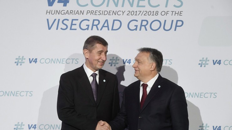 Andrej Babiš a Viktor Orbán jsou přátelé.