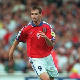 Útočník Pavel Kuka patřil ke strůjcům stříbrné medaile na mistrovství Evropy ve fotbale v roce 1996.