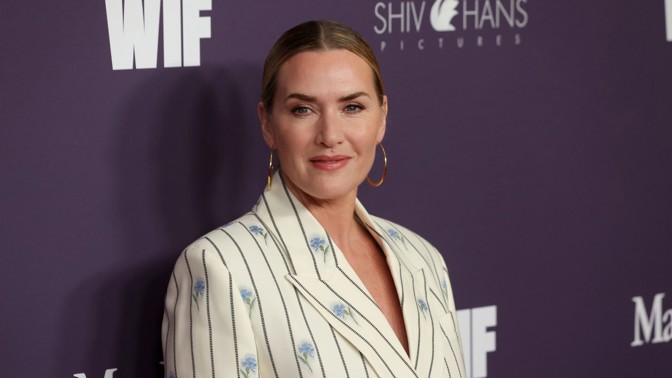 Kate Winslet ví, co je v životě důležité: Před premiérou legendárního filmu, který ji proslavil, dala přednost pohřbu své lásky