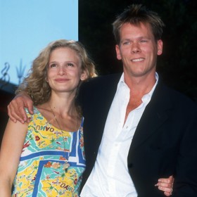 Hrdinka seriálu Closer Kyra Sedgwick a herec Kevin Bacon se vzali pouhých 18 měsíců po seznámení a jsou spolu dodnes. Snímek pochází z roku 1994.