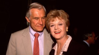 Angela Lansbury ze seriálu To je vražda, napsala: První manžel jí zatajil svoji orientaci, druhý stál po jejím boku 50 let