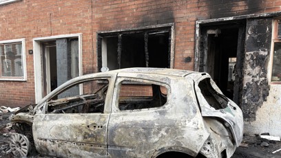 FOTO: Noční protesty v Belfastu.