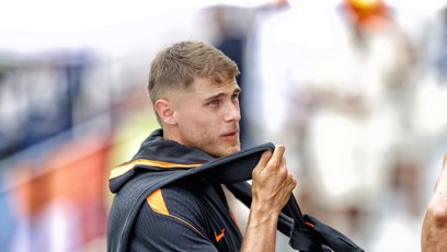 FOTO: Fotbalista Micky Van de Ven.