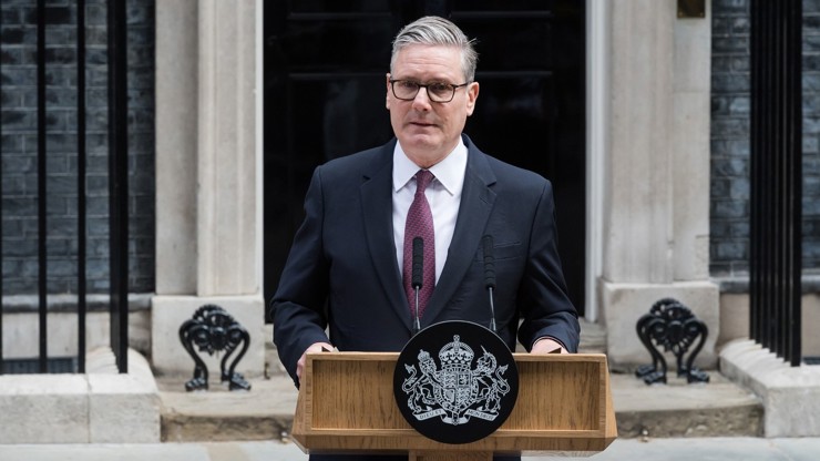Keir Starmer končí na postu premiéra Velké Británie. Keir Starmer končí na postu premiéra Velké Británie.