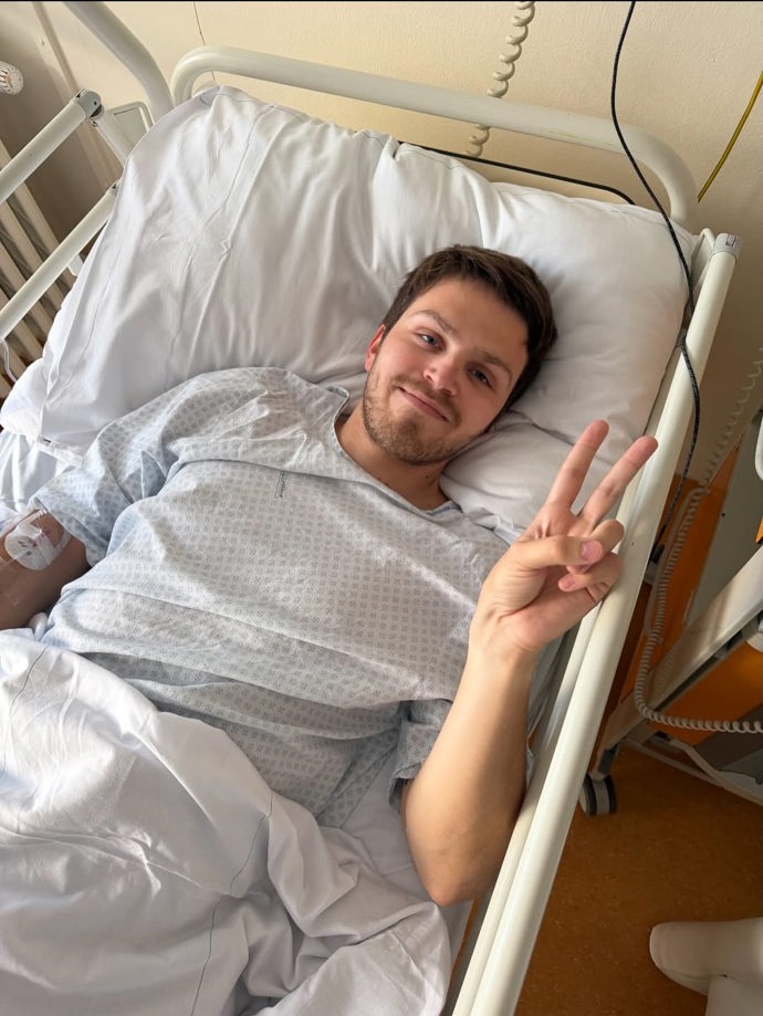 Kytarista Tomáš Javůrek skončil v nemocnici. 
