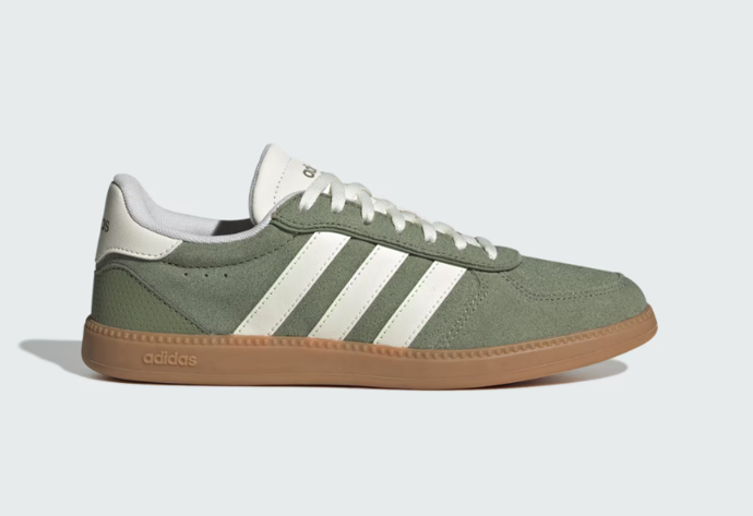 Tenisky Adidas Breaknet Sleek, 1 499 Kč