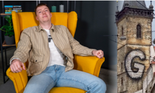 Jakub Jíra oblepil Česko tajemným logem. V novém projektu má expremiéra Jiřího Paroubka