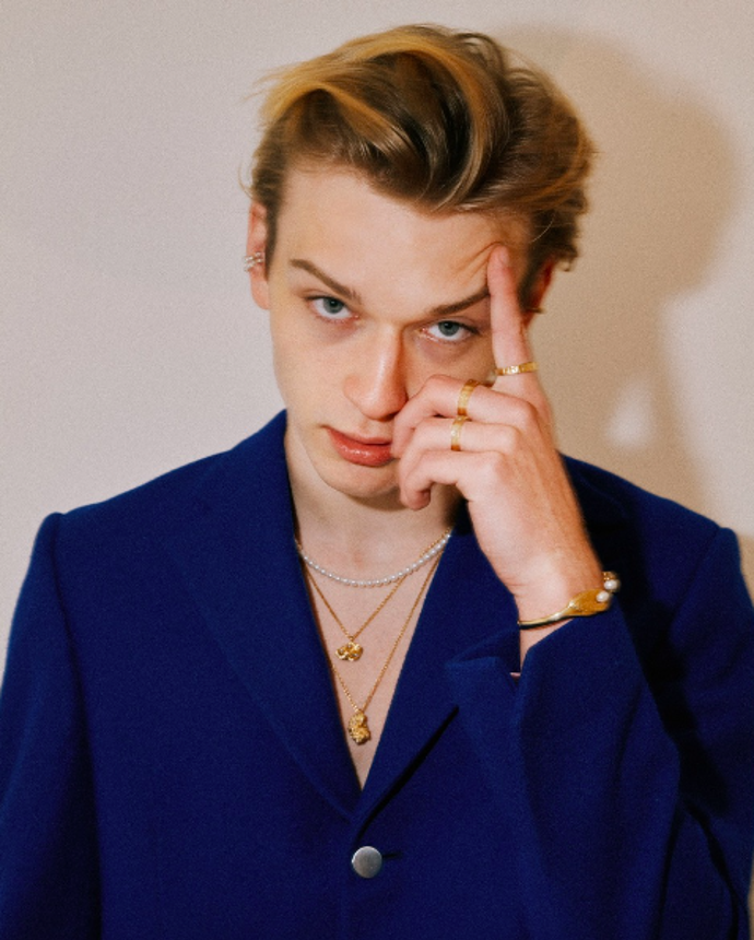 Modeling ho baví, ale není ve středu jeho zájmu Modeling ho baví, ale není ve středu jeho zájmu