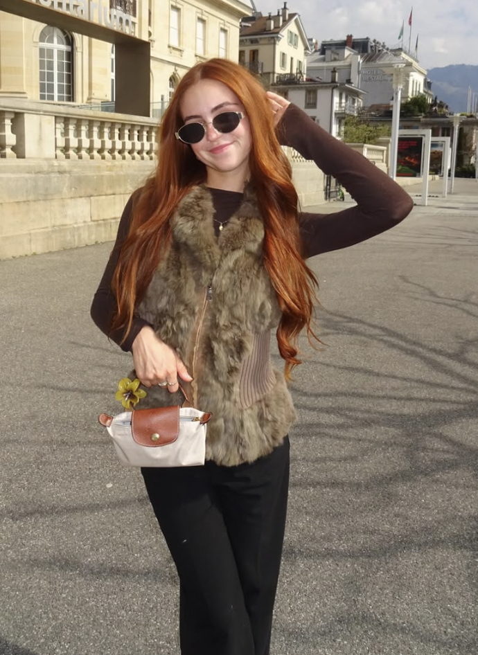 Eva Tesařová je krásná dívka.