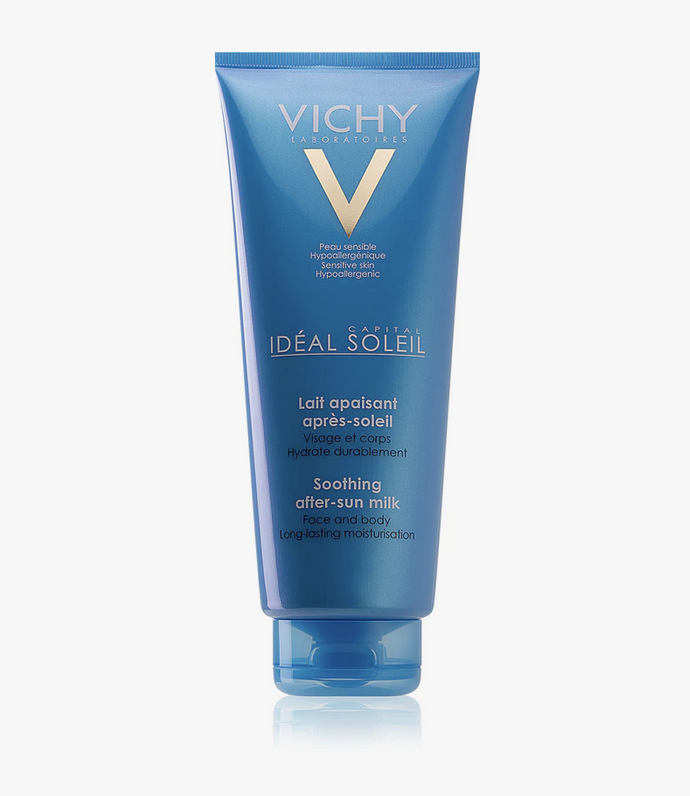 Zklidňující mléko po opalování pro citlivou pokožku Vichy Idéal Soleil Capital bylo vyvinuto tak, aby účinně zklidnilo iritaci, navrátilo pokožce hydrataci a zanechalo ji vláčnou a hebkou. 465 Kč