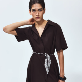 Košilové šaty H&M, 739 Kč Košilové šaty H&M, 739 Kč