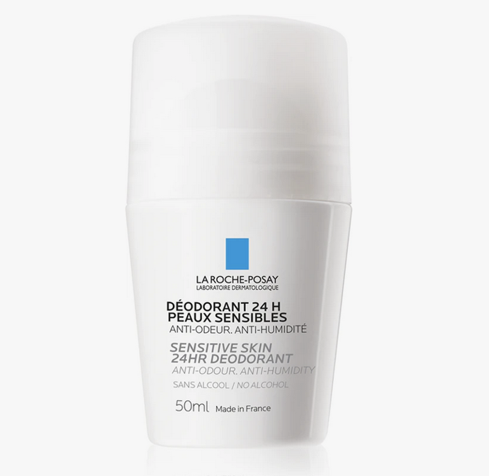 Fyziologický roll-on deodorant pro citlivou pokožku La Roche-Posay Physiologique aktivně pohlcuje vlhkost a pach oblasti podpaží až po 24 hodin, zatímco jeho fyziologické pH respektuje přirozené prostředí pokožky. 381 Kš