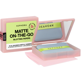 Matující papírky Matte-on-the-go, Sephora Collection, 210 Kč (50 ks)