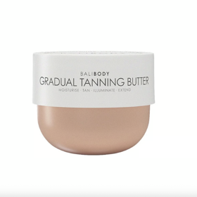 Tělové máslo pro postupné opálení Bali Body, 890 Kč (220 g), prodává Sephora Tělové máslo pro postupné opálení Bali Body, 890 Kč (220 g), prodává Sephora