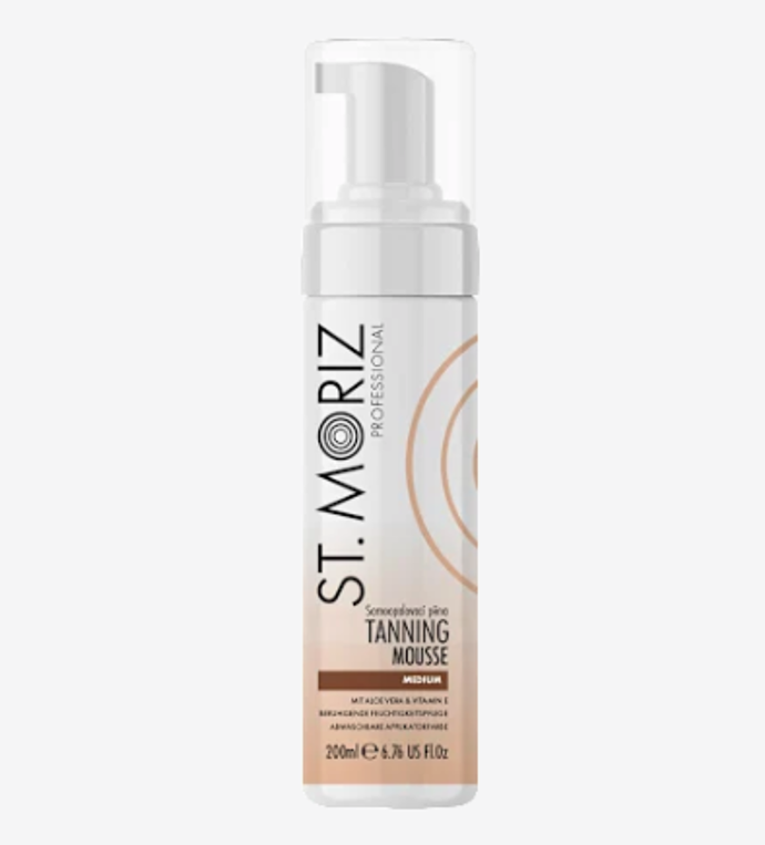 Samoopalovací pěna Medium St. Moriz, 269 Kč (200 ml), prodává dm drogerie