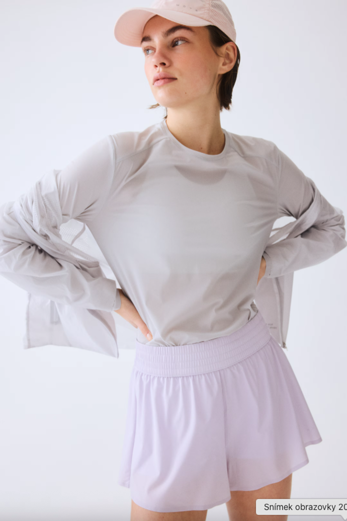 Běžecké šortky H&M, 479 Kč Běžecké šortky H&M, 479 Kč
