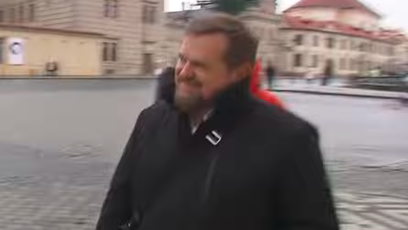 FOTO: Kriminalisté u Jurigy doma našli dokonce kufřík plný sexuálních pomůcek a mučicích nástrojů.