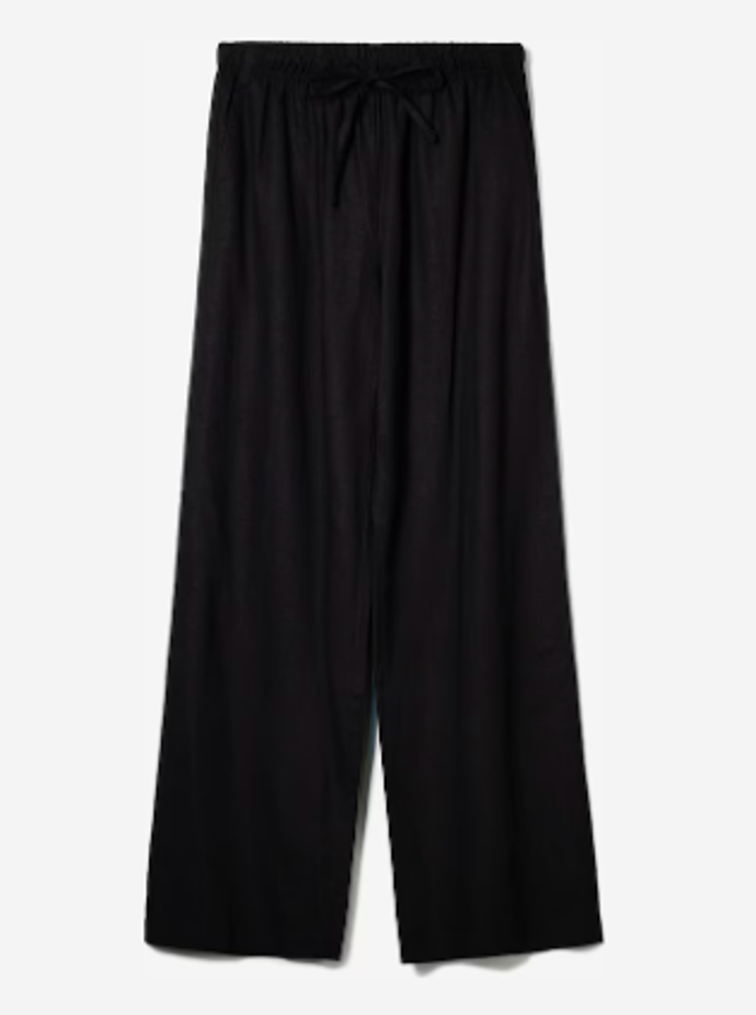 Bershka 549 Kč