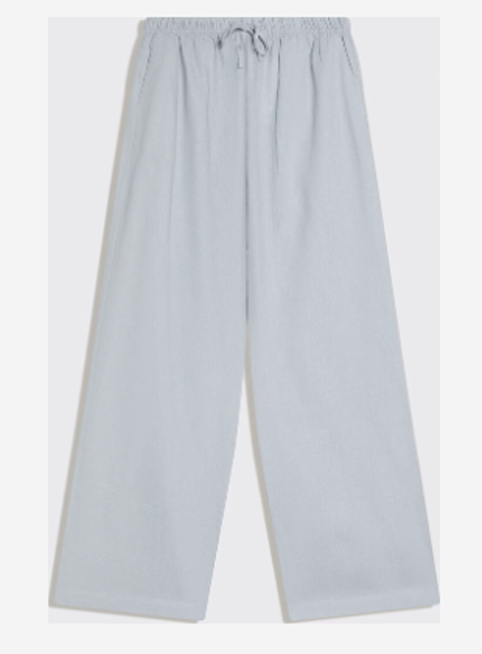 Bershka 549 Kč