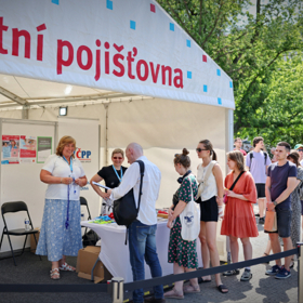 Spolu proti melanomu poprvé v Praze. Na náměstí Míru si nechalo vyšetřit znaménka 446 lidí