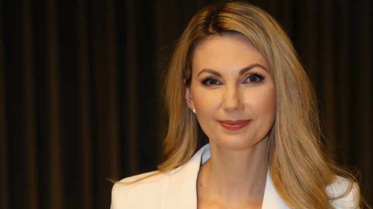 Sandra Pospíšilová je velmi půvabná žena.