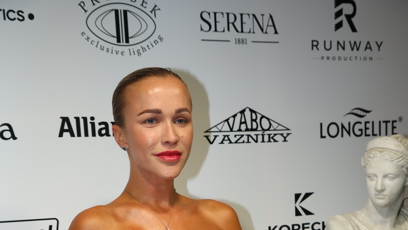 FOTO: Nela Slováková na přehlídce od sourozenců Ponerových.