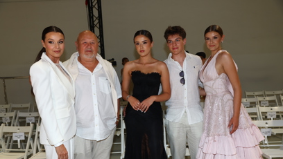 FOTO: Iva Kubelková s rodinou.