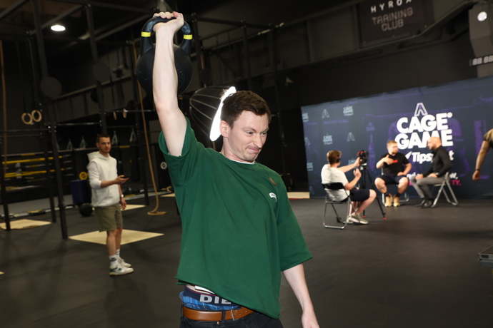 Mikýř vyzkoušel vybavení Oktagon gymu.