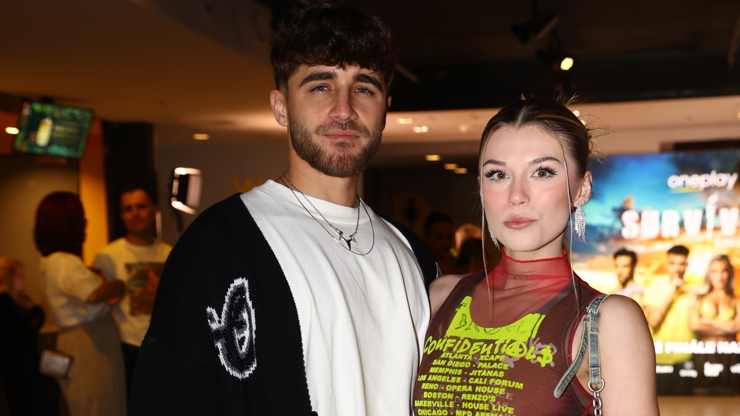 Anna Hamannová přišla s přítelem Luem Jamborem.