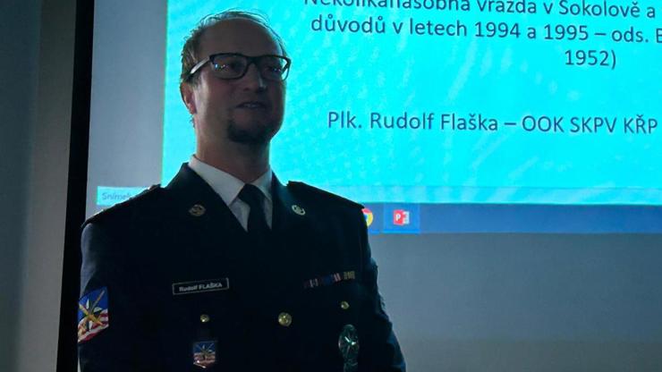 Rudolf Flaška spáchal sebevraždu.