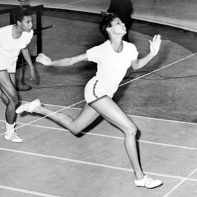 Wilma Rudolph se stala první americkou ženou v historii, která na jedněch hrách vybojovala tři zlaté medaile.