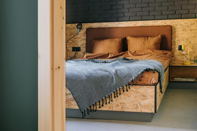 Žádné horské klišé. Apartmán ve Szczyrku sází na světlý interiér, klid a praktické detaily