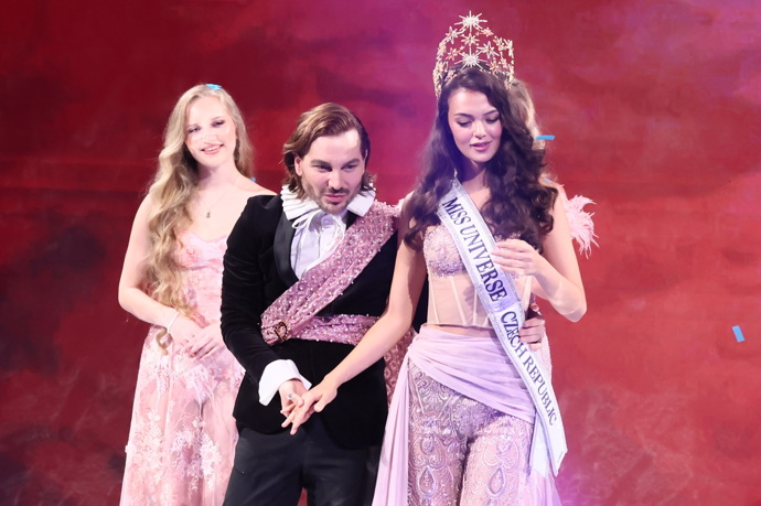 Krunovace Miss Universe Česko Sophia Maria Osako.